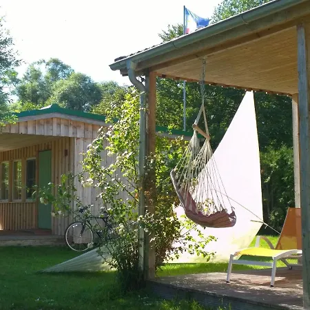 Nyaraló Ferienhaus Mit Kamin Am Achterwasser In Luetow Lütow