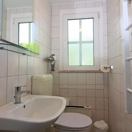 Ferienhaus Mit Kamin Am Achterwasser In Luetow Nyaraló Lütow