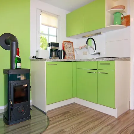 Ferienhaus Ferienhaus Mit Kamin Am Achterwasser In Luetow Lutow